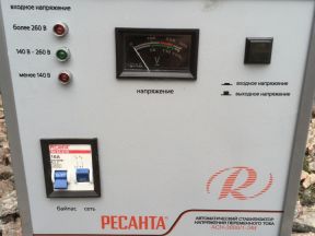 Стабилизатор напряжения Ресанта асн-3000/1-эм