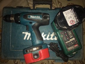 Дрель - шуруповёрт Makita 6347D