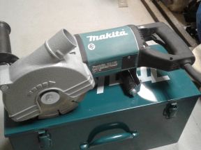 Штроборез Makita SG150