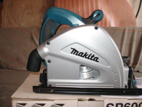 Пила циркулярная электрическая Makita - SP6000