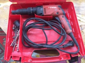 Шуруповерт Hilti st1800