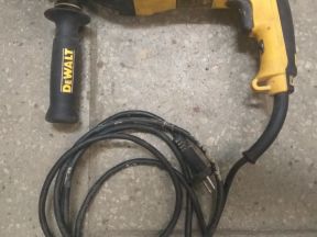 Перфоратор dewalt D25123K