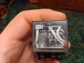 IEK ррм 77/3 10а 24/220 в и реле рэк 77/3 220в