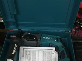 Новые перфораторы Makita 2470