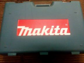 Перфоратор Makita HR 5001 C