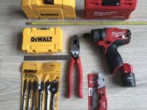 Набор Бит DeWalt разных размеров, отвертки