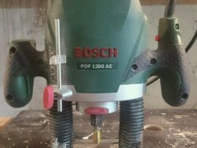Фрезер Bosch 1200