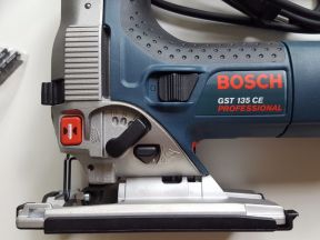 Лобзик Bosch GST 135 CE Профессионал