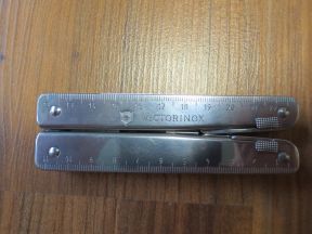 Victorinox swiss tool