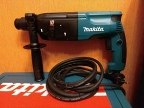 Перфоратор Makita HR2450X8 новый + набор буров