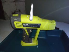 Краскопульт аккумуляторный ryobi p620