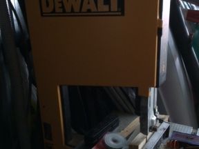 Ленточная пила DeWalt