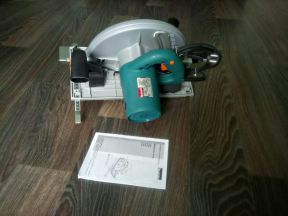 Дисковая пила Makita 5903 Р новая