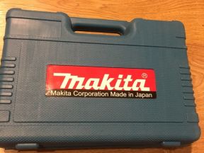 Шуруповёрт Makita 12v