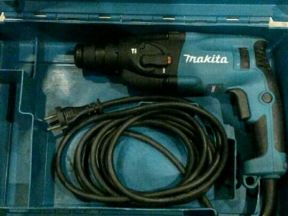 Перфоратор Makita