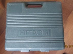 Дрель электрическая Hitachi FDV16V82