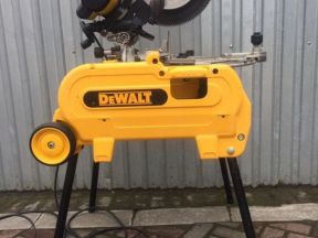 Торцовочная пила dewalt D27105