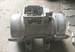 Вибратор ив-99А-2 380В 1992 г. (новый) г. Тетюши