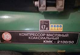 Продам компрессор+комплект насадок