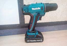 Шуруповерт Makita DF457DWE 18V Li-ion