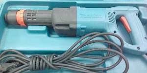 Отбойный молоток Makita HK0500