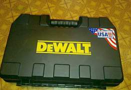 Шуруповерт Dewalt DCD 995М2