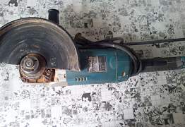 Ушм-Makita GA-9020,d-230mm,2200W,6600обмин,Япония