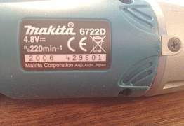 Аккумуляторная отвертка "Makita 6722DW"