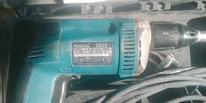 Шуруповерт Makita 6825