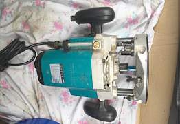 Фрезер Makita 3612 C (требует ремонта)