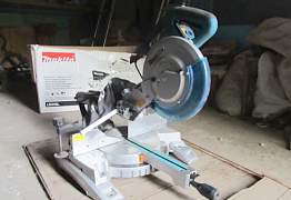 Пила торцовочная Makita LS1018L