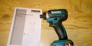 Винтоверт Makita DTD152Z. Тушка, новый. торг