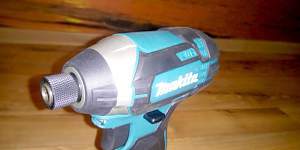 Винтоверт Makita DTD152Z. Тушка, новый. торг