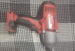 Импульсный гайковерт Milwaukee m18