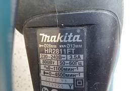 Перфоратор Makita HR2811FT