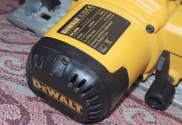 Аккумуляторная дисковая пила DeWalt