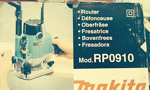 Фрезер Makita RP0910