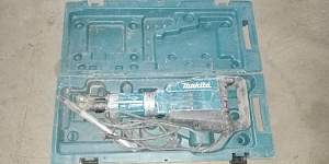 Отбойный молоток Makita HM1307C