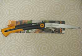 Компактная пила Fiskars SW75 (Finland) Компактная пила Fiskars SW75 (Finland)