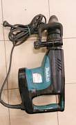 Отбойный молоток makita HM1203C