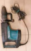 Отбойный молоток makita HM1203C