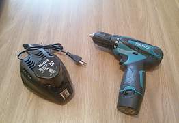 Отличный шуруповерт Makita DF330DWE новый