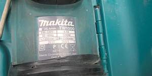 Гайковерт Makita TW1000