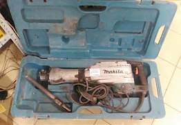 Отбойный молоток Makita HM 1304