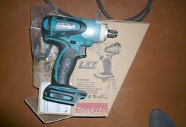 Аккумуляторный ударный гайковерт Makita BTW 250 Z