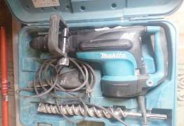 Перфоратор б/у makita hr 5211 c + Комплект буров