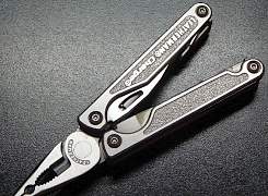 Мультитул для мужика Leatherman Charge TTi