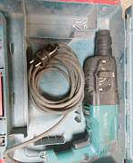 Перфоратор Makita HR2450