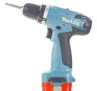 Аккумуляторная дрель-шуруповерт Makita 6261D