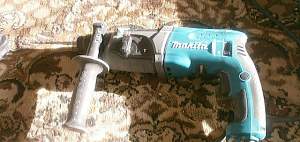 Makita HR2470 б/у